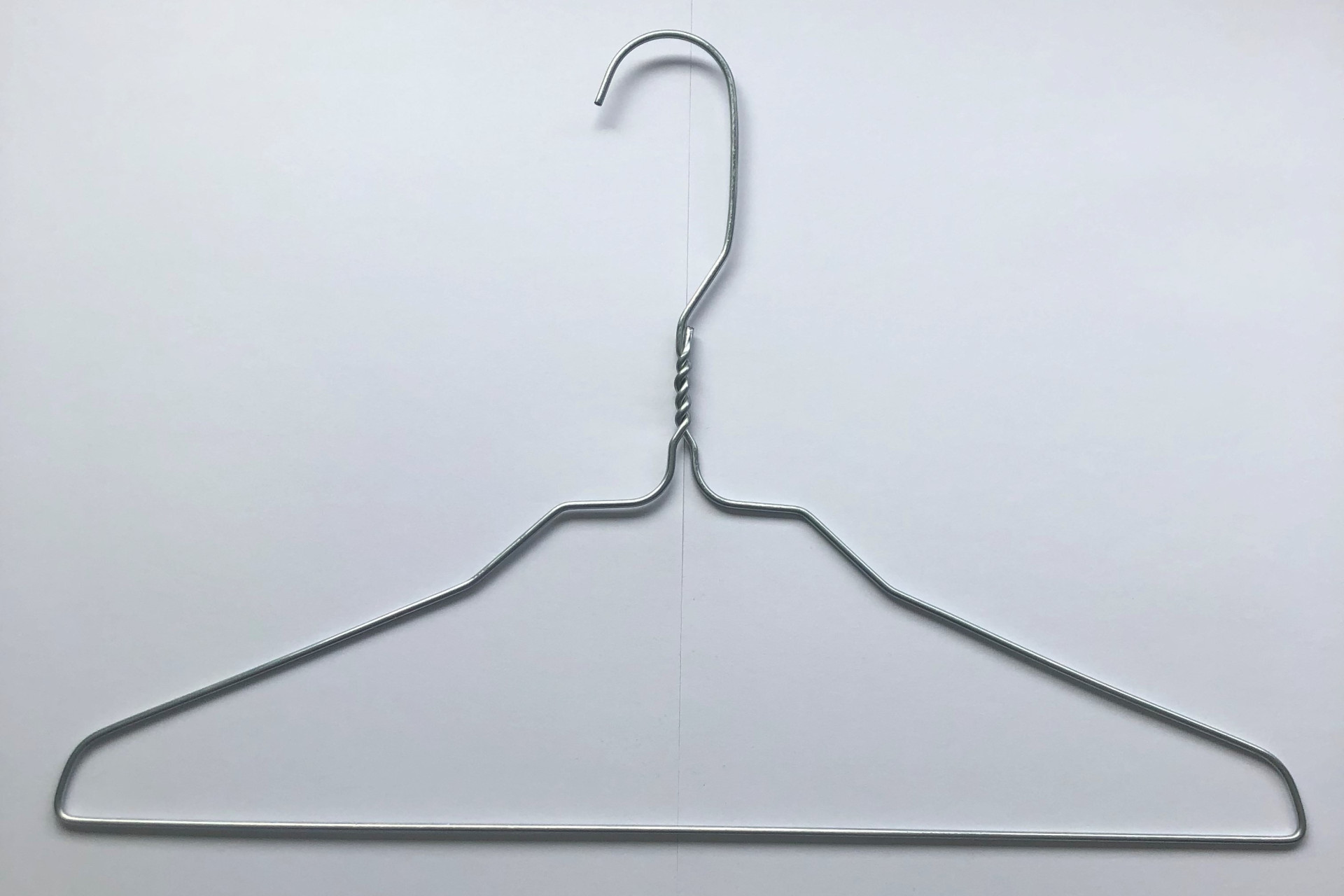 MEVO Top-Quality Wire Clothes-Hangers